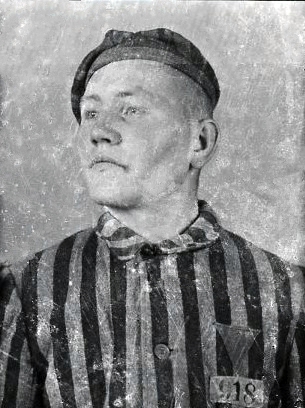 Auschwitz escape: Kazimierz Piechowski, one of four prisoners who escaped from Auschwitz in a stolen car (registration photograph)